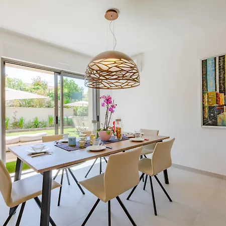 Akemi By Interhome *