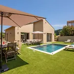 Casa de Férias Akemi By Interhome *
